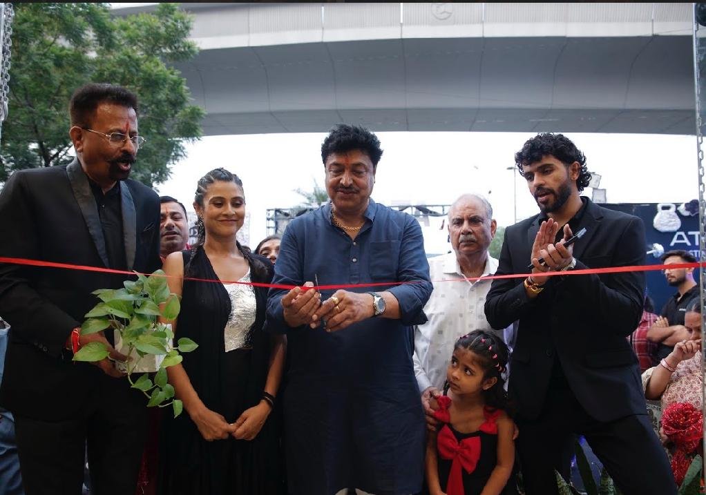 athrux-experience-centre-grand-opening-new-atish-market-jaipur